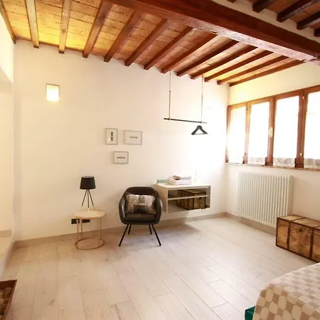 Casa vacanze La Casa Nel Borgo *