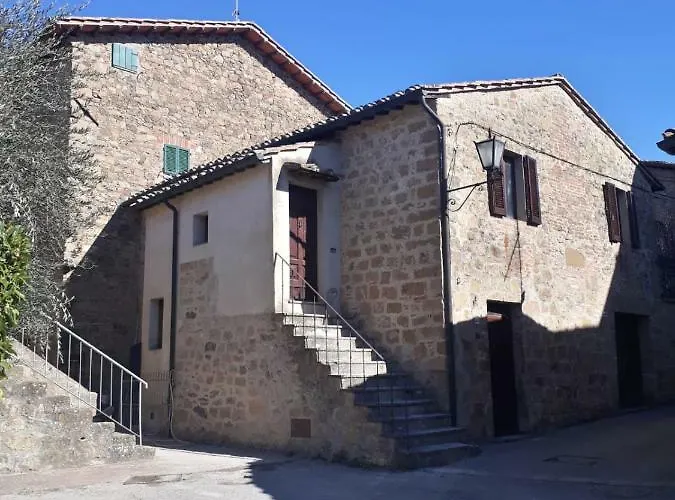 La Casa Nel Borgo Nyaraló