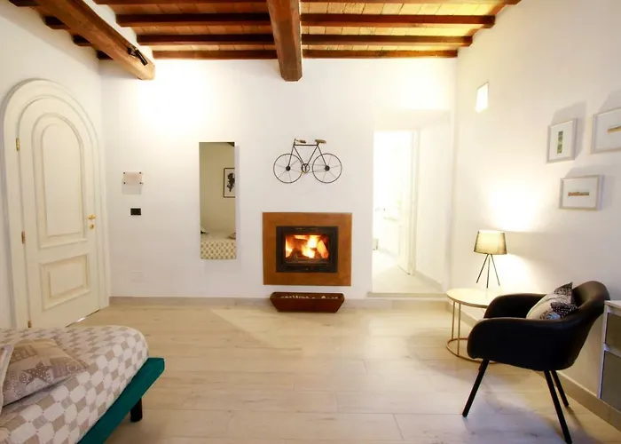 La Casa Nel Borgo Nyaraló